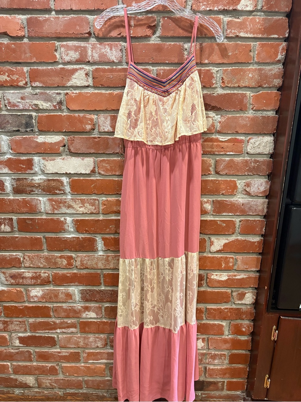 Flying Tomato Tiered Lace Maxi Dress Size Medium